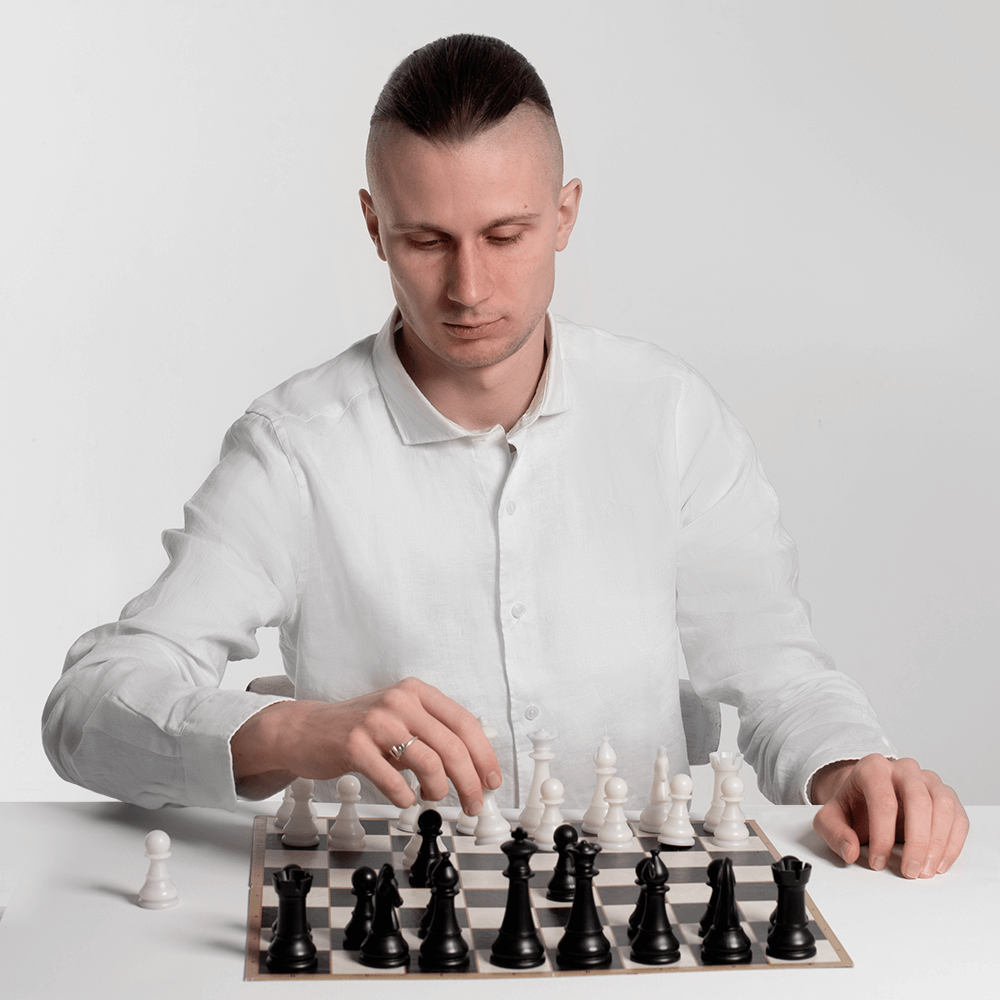 Arseniy Popov